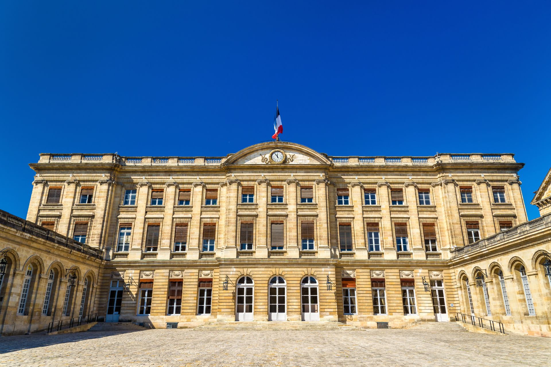 Palais Rohan Bordeaux - Hôtel de Ville néoclassique XVIIIᵉ siècle