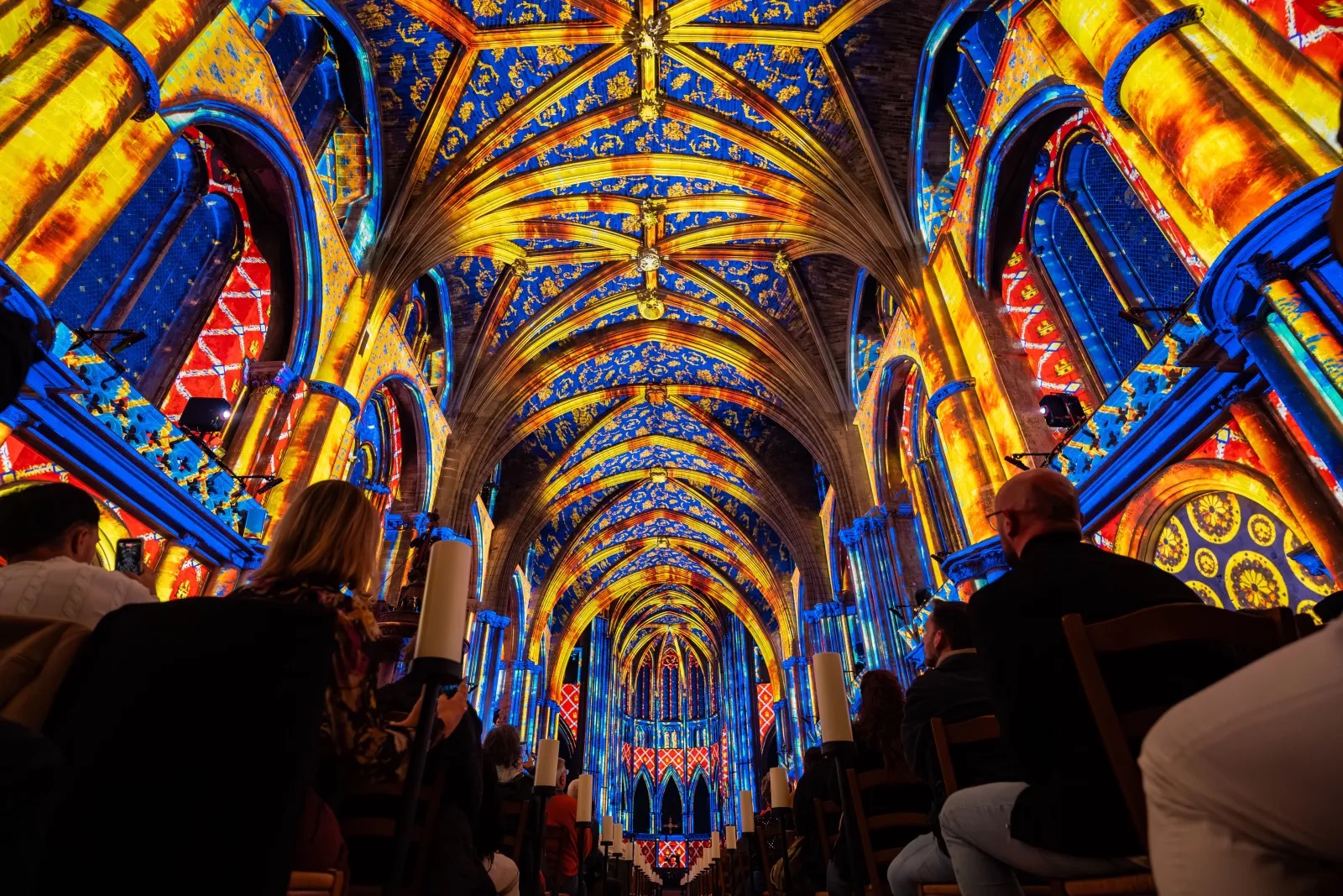 LUMINISCENCE – projections monumentales sur les voûtes gothiques