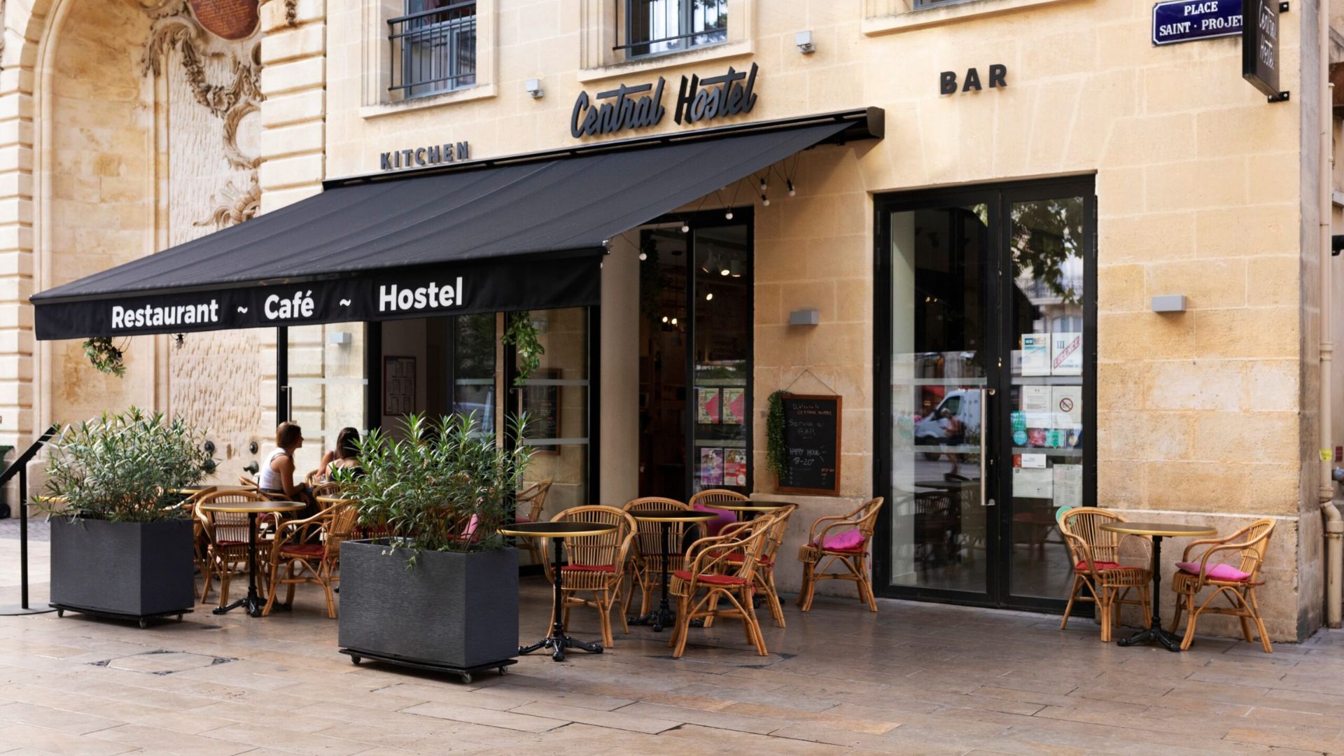 Taxi Central Hostel Bordeaux - GoChauffeur